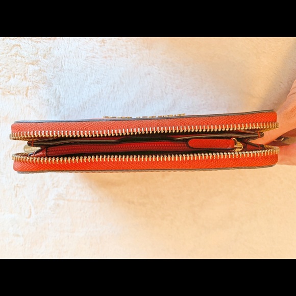 Michael Kors Continental Zip Around Wallet Orange - Picture 3 of 7